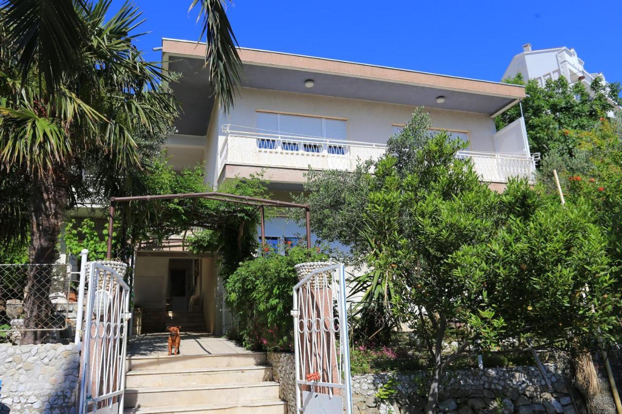 Apartments By The Sea Stanici, Omis - 1031 Tice Экстерьер фото