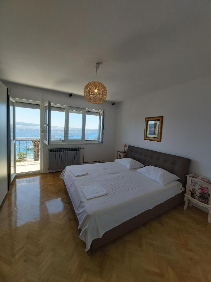 Apartments By The Sea Stanici, Omis - 1031 Tice Экстерьер фото